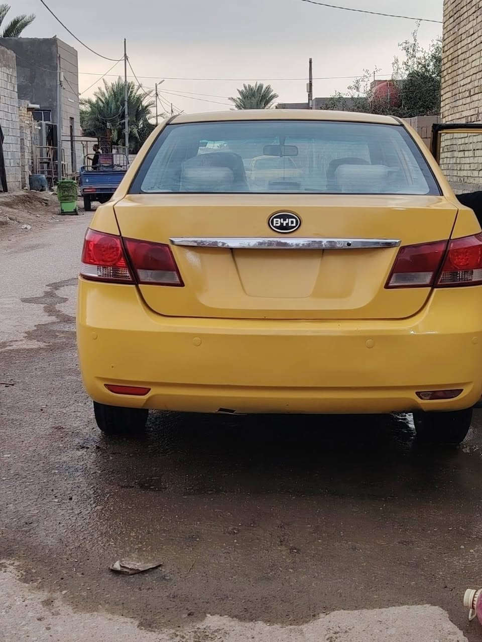 السلام عليكم
للبيع 
 بي وايدي  2013 G3 محرك هونداي
 سنويه ل30 رقم انكليزي بصمه كير عادي
السعر خاص ***********
