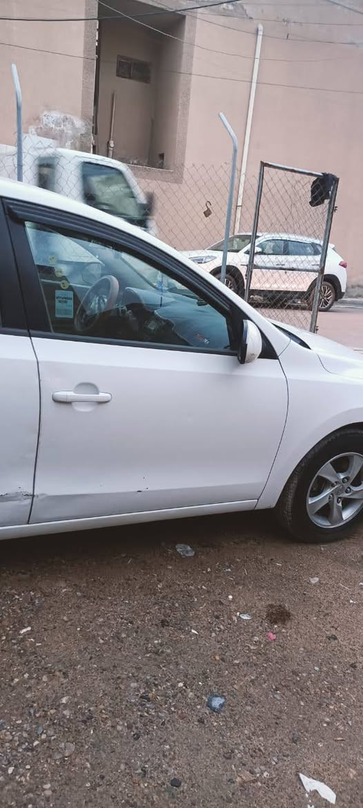 السلام عليكم ورحمه الله
النترا تورنج موديل 2012 مكينه 2000 رقم ديالى وارد امريكي سياره حلوه ونظيفه دوشمه جديده تخم تاير صدر جديد تدفئه و تبريد بيها ظربه موضحه بالصور ماشيه 100الف كير ومكينه كفاله 
المكان الشعب       سعرها 98وبيها مجال 
ه‍، ***********
