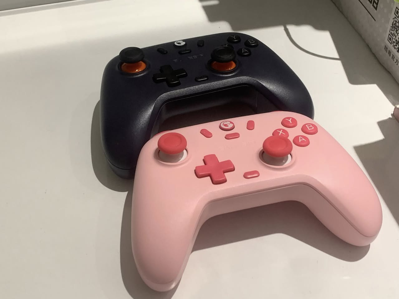 يدات gamesir
سعر الوحده 20
تنربط على الحاسبة و التلفون و النينتندو و الستيم دك
متوفر توصيل كل المحافظات


**إذا كنت صاحب هذا الإعلان وتريد حذفه لأي سبب، رجاءا أرسل رسالة إلى الدعم الفني**