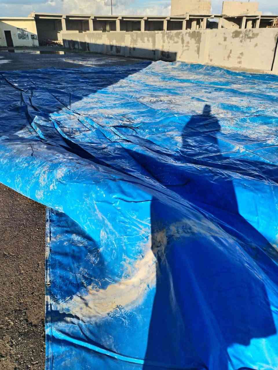 جوادر مستعملة موسم واحد لتغطية الحبوب نوع ثقيل القياس ( ١٤ في ٢٥ ) والنوع الأخر ( ١٤ في ٣٠ ) سعر الجادر ( ٧٠٠ الف ) قابل للتفاوض ( المكان في نينوى ) 
رقم الهاتف ***********
