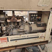 للبيع مولده دويز 914  الماني 4 سلندر  44 كيفي مشتغله 2400 ساعه العنوان...