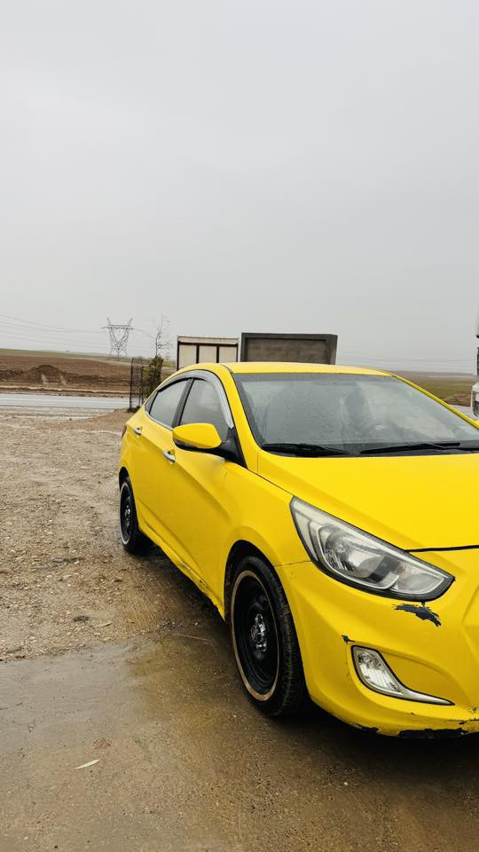 #للبيع
اكسنت ٢٠١٦ بلا ضرر بلا معجون فقط تلقيطات تكسي
محرك ١٦ دوش گير at
السعر ١٠٥ وبيها مجال
للاستفسار الاتصال او المراسله
***********
***********
