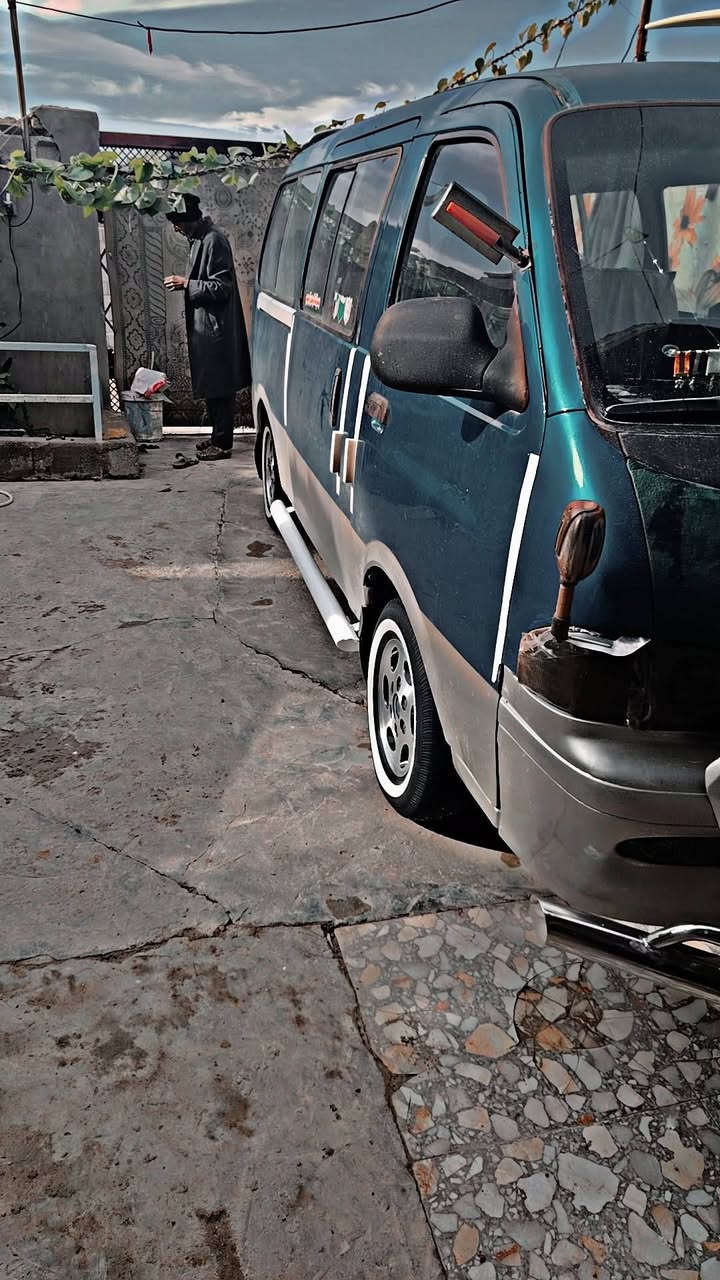 سلام عليكم ورحمة الله بريجو لبيع موديل 96 رقم كربلاء سنويه 30او مراوس بكيه حمل لمكان ديالى بعقوبه سعر خاص  رقم تلفون ***********
