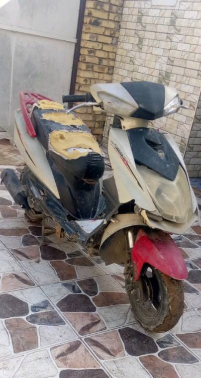 دراجه سكنس عوزه تجفيت وكفره تعبان سعره، 125الف وبيه مجال تواصل ***********
