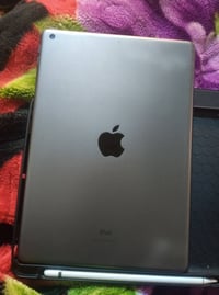 آيباد ٩ • ٦٤ • مبدل