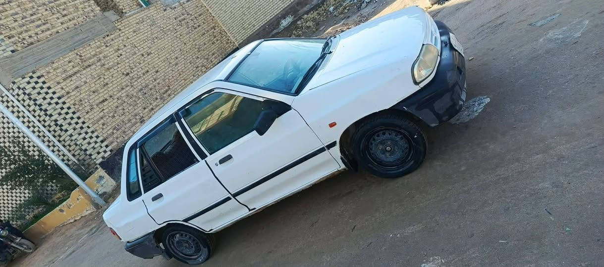 سلام عليكم سايبه موديل 2012 رقم قادسيه الماني مكينه وكير وحداديه وكهربائيات شغاله تخم تاير شواصي مابيه شي السعر 17. المكان نجف***********
