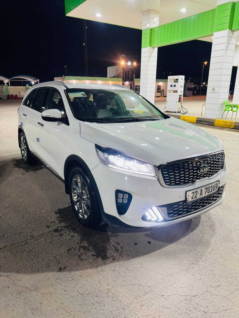 سلام عليكم. سورنتو خليجي
2018 شكل 2020 كارتون سياره وكفاله عامه 
فقط بارد بسيط بلباب وعدي سونار بيها موجود بالمنشور 
مكينه 6 مامفتوحة كير بلاد حداديه جديده تايرات تخم جديد 
تبريد ثلج 3 قطع 7 راكب لدات اماميه خلفيه بردات خلفيه 
حساسات كامره داوره كامله ماناقصها اي شي ماشيه145 
مكاني الديوانية حي التقيه الاستفسار ***********
