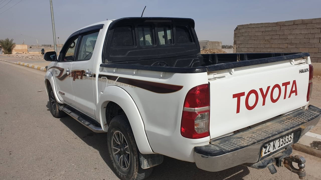 سلام عليكم فورويل 13 للبيع سباق عام الاستفسار سعر السياره 155 الاستفسار على هذا الرقم***********
