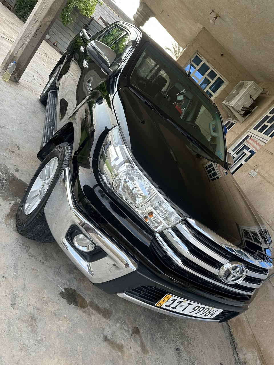 سلام عليكم بيكم للبيع موديل 2019شركة ساز فول مواصفات 
ألوان اسود ماشية 125الف رقم بغداد سعر 230بيه مجال 
العنوان بغداد عويريج قريب مخابز باب الاغا هاتف ***********/***********
