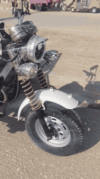 سلام عليكم ستوته دايون موديل 2019 وكيله شاكر ستوته نضيفه عوزه بس صبغ تخم تواير جديد وياله جديده وهاذه رقمي ***********
