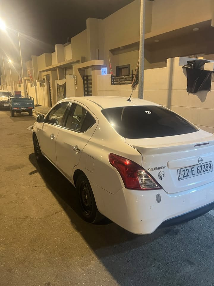 السلام عليكم نيسان سني هندي بليته زركه للبيع كفاله عامه سياره بعدها جديده ما مشتغله تكسي بس للبيت 
موديل 2021
ماشيه 80
مكاني بصرة
السعر 110 وبيها مجال
الرقم ***********
