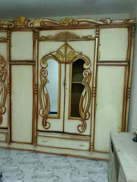 السلام عليكم كنتور ٧باب مستخدم نضيف السعر ٢٠٠الف مع الشد مكاني شهربان جسر عوني ***********
