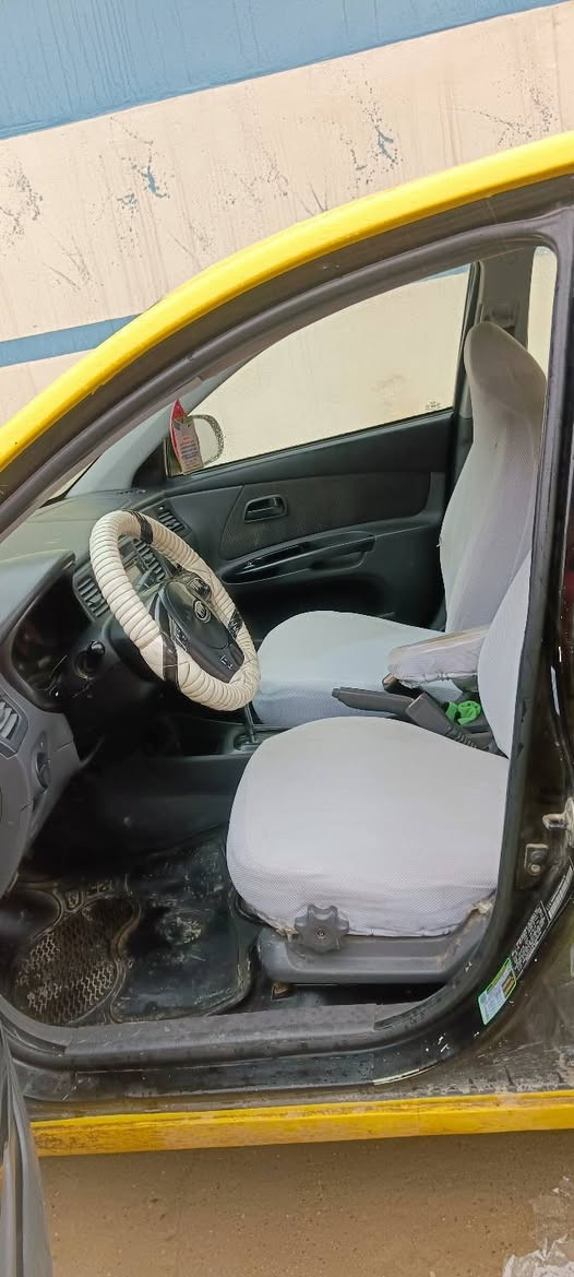 السلام عليكم
كيا ريو 🚕 
وارد امريكي  🇺🇸
موديل2011👋
رقم نينوئ أوربي 👋 اني  شرعيها ابيعك 👋 
سنويه و جديده 🙋 هيئه وغرامة صفر 🚦 
شرط الوكالة والتحويل 🙋 
محرك 16 محرك وكير شرط 👋 
زوج تاير امامي جديد خلفي وسط👋 
تحكمات استيرن 🖐️
 مثبت سرعه 👍
كابون بانزين ورقي او اكتروني
معجون تلكيطات مال تكسي🚕
📢 ظررها جاملغ خلفي   وبدون دواخل شرط وكدام العين 👀 
🛑#السعر 95$💸 وبيها مجال 
#العنوان #الموصل #جانب الايمن
***********
