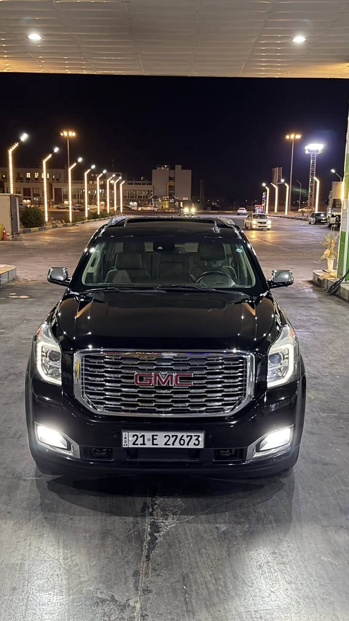 السلام عليكم  GMC يوكن موديل 2015 خليجي وكاله المنصور هزه ورقم سليمانيه الجديد فول مواصفات SLT كفاله ضربه وتبديل وصبغ حته الدعاميات ماشيه 102 جديده السياره. 
السعر: 345
العنوان: بصره 
رقم الموبايل :***********
