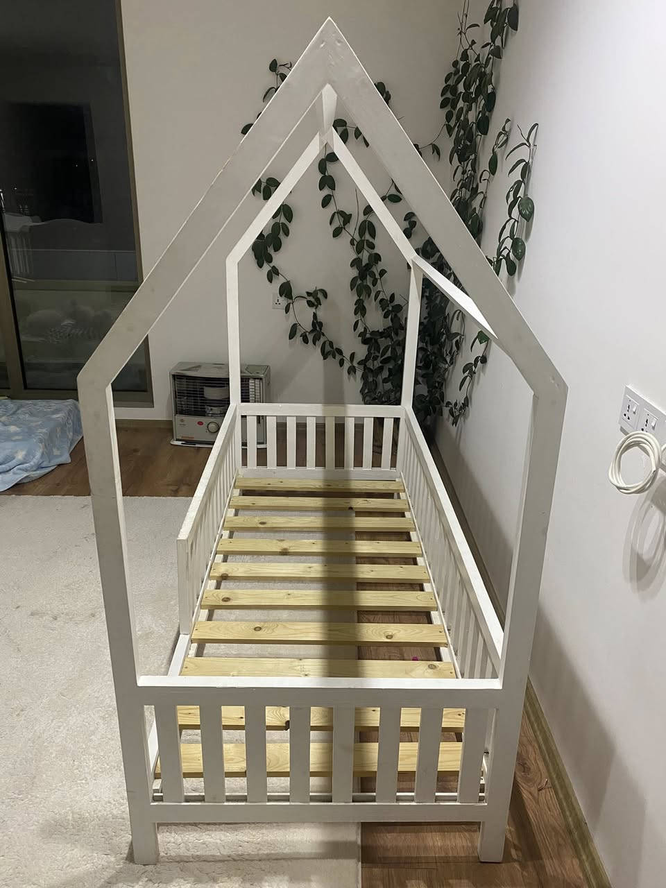 ئەم سیسەمە بۆ فرۆشتن لە سلێمانی قیاسی ٩٠بە ١٨٦ بۆ هەموو تەمەنێک ئەبێت دەستکردە لە داری سروشتی دروست کراوە زۆر تۆکمەیە.


**إذا كنت صاحب هذا الإعلان وتريد حذفه لأي سبب، رجاءا أرسل رسالة إلى الدعم الفني**