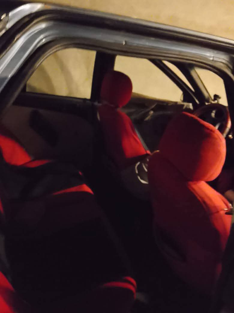 السلام عليكم مسيبوشي لانسر موديل 91 رقم انكليزي تحويل ثاني سنويه لل30
حداديه دبلات تخم تاير كله جديد
مكينه كير مالهن صوت كفاله 
تدفئة كهربائي شغاله 
السعر ٢٥ ورقه وبيها مجال


**إذا كنت صاحب هذا الإعلان وتريد حذفه لأي سبب، رجاءا أرسل رسالة إلى الدعم الفني**