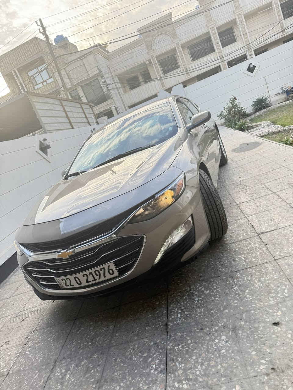 السلام عليكم
ماليبو LT 2023 
محرك 1500 تيربو 
قطعه وحده صبغ 
رقم اربيل دخول جديد 
ماشيه 37MI بالكيلو 59 الف 
قطعتين تبريد + تدفئه كشنات + كشن كهرباء 
شاشه جبيره 
عداد سرعه 240 
مكان السياره بغداد / حي الجامعه 
*********** 
السعر 137 ورقه 
صور الحادث بالمنشور
