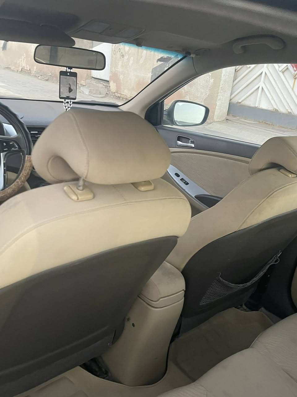 سلام عليكم اكسنت. موديل. 2012 للبيع وارد امريكي. حادثه فخذه ومبدل بنيد واكو. سونار موضح كلشي بي. ناصريه المركز. 

***********
