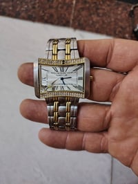 ساعة سويسريه • بيها كسر