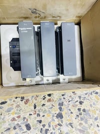 يتوفر لدينا كونتكتر شنايدر 1000A تجاري واصلي +جوزان ومنجرات جميع الامب...