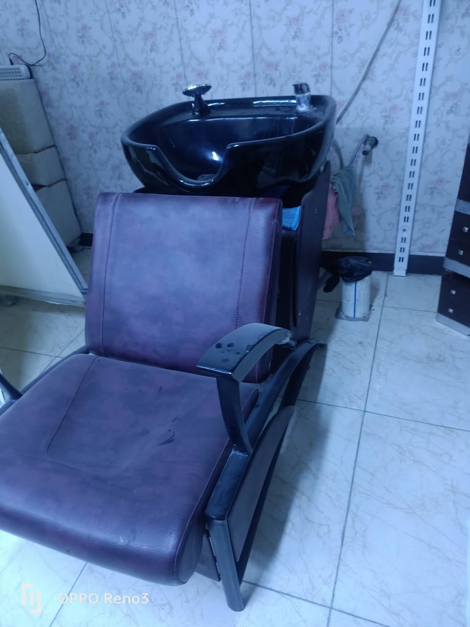 غراض صالون للبيع
بغداد ابو دشير 
خلف المركز الشرطه 
*********** هذا الرقم بي واتساب
