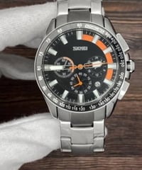 ساعة يابانية • ضد الماء • قطعة ثقيلة