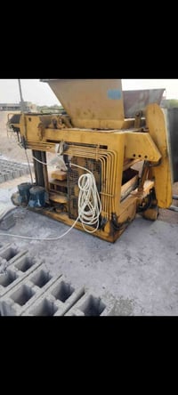 من رخصت الدمن كابست بلوك للبيع ام 12 بلوكه 07808733085