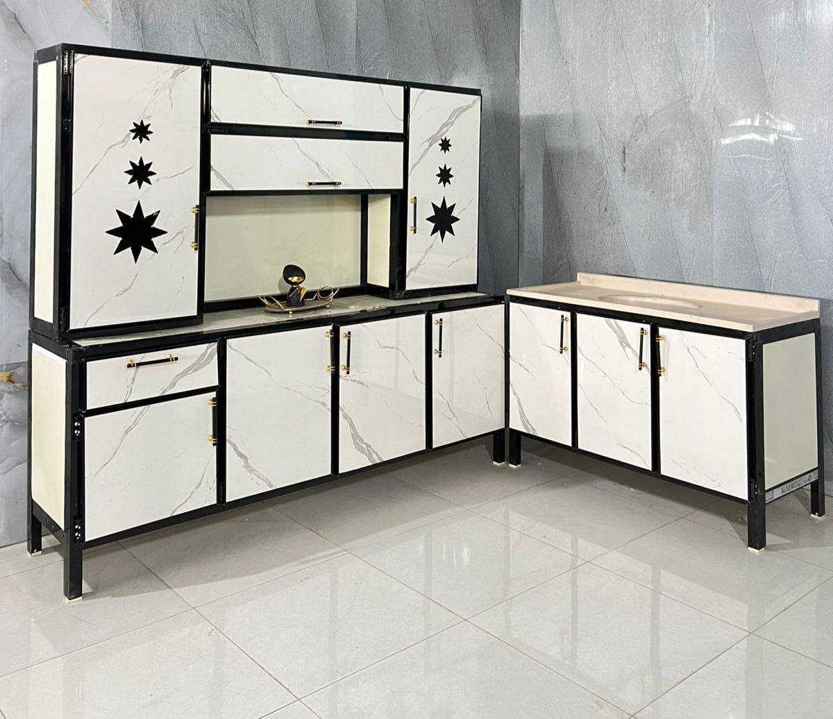 للبيع كاونتر المنيوم 
قياس مترين مع سنك متر و20


**إذا كنت صاحب هذا الإعلان وتريد حذفه لأي سبب، رجاءا أرسل رسالة إلى الدعم الفني**