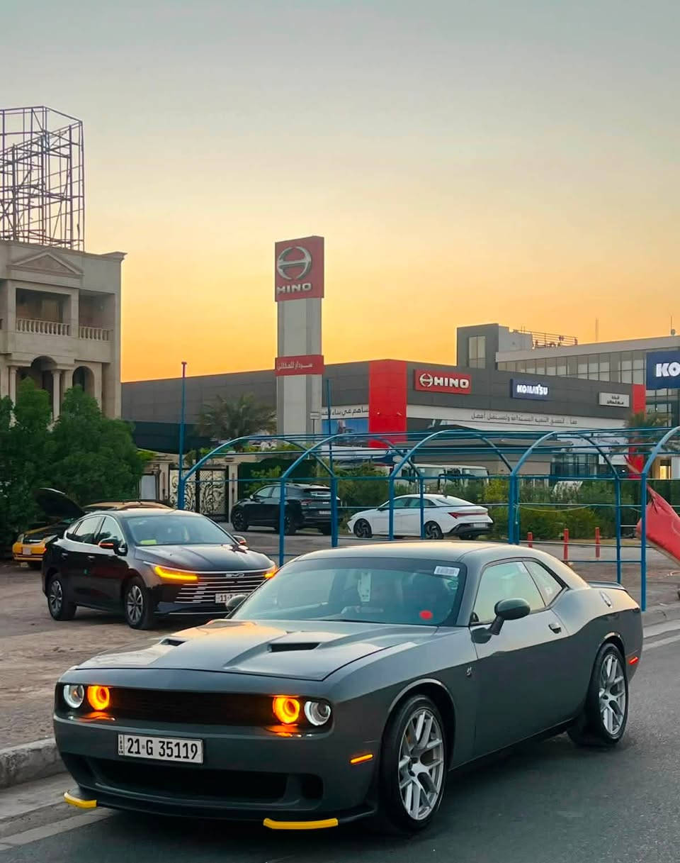 للبيع او المراوس
جالنجر 2019 لون سمنتي 🩷
Sxt حادث سرقه أكفلك الشاصي واللغد وكل الدواخل
صور الحادث بلمنشور 
السياره غرفه جلد احمر
ويل كل برومبو 
شاشه كار بلي 
صدر تبريد مكينه كير كلهن جدد شرط من الشروط وين متريد تفحص افحص 
السعر 143 وبالعافيه علياخذها 
العنوان بغداد البياع 
***********

