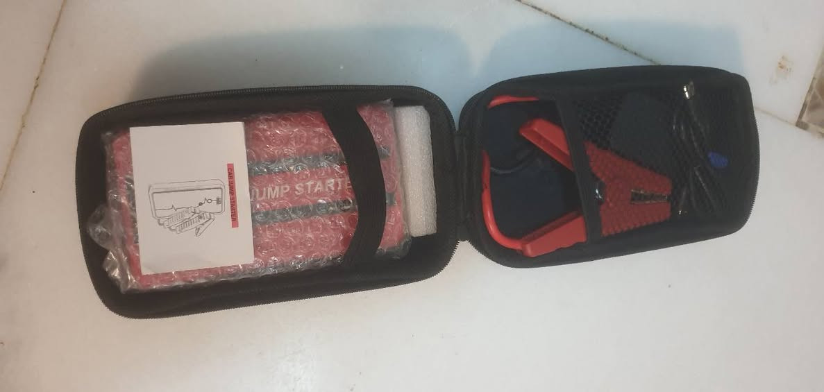 اسلام عليكم جطل ماركه جديد ممستعمل بل جنطه مال دراجات مال طوارع من ايجسي الباتري اشغل مباشر وحته سيارات وبي يوسبي تشحن منه وشحنه تابسي ماركه جديد سعر 40 ماعندي توصيل مكاني بغداد البلديات ***********
