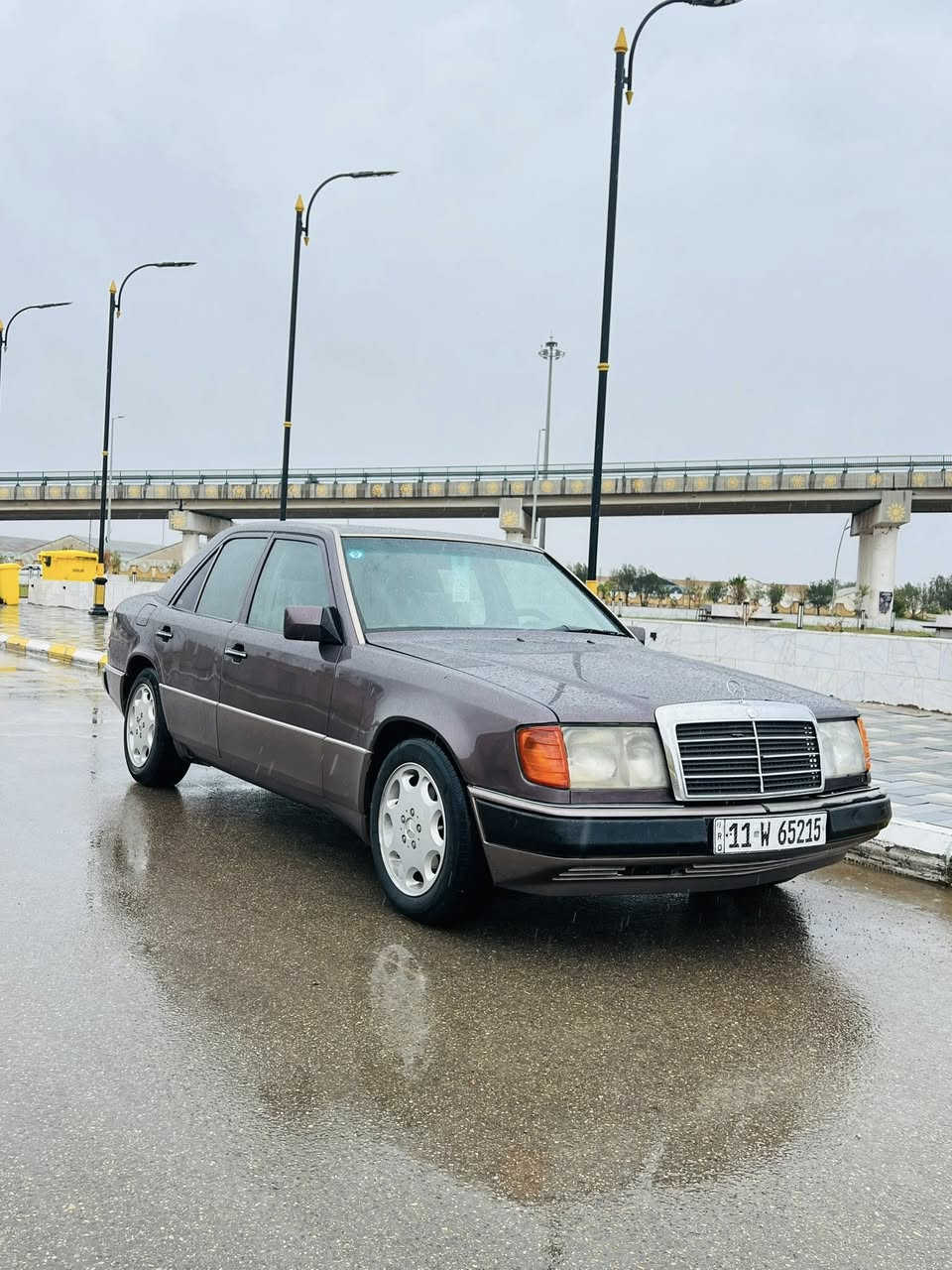 السلام عليكم
مارسيدس دب للبيع 
موديل 1991 
سياره جديده محرك بلاد 
مصبوغة جمالية 
🔴بدون ضربة مكفوله فقط صبغ جماليه🔴

6 سلندر لاتنقص ولاتبخر   

🔥 حداديه جديده
🔥كشنات جلد
🔥سلايت فتحه سقف   
🔥كشنات كهرباء
🔥ريمونت تفتيح وتقفيل 
🔥اريل كهربائي  ع بس تفتح سويج 

 الله شاهد السياره بالحقيقه احله من الصور مال جناي تعال وشوف بعينك 

 العنوان : واسط الكوت

📞 ***********
