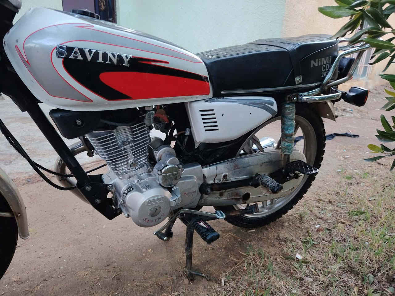 سلام عليكم دراجه سافون سعر 550 وبيها مجال مكاني جبله محتاج واريد ابيعها مستعجل عليهاه الدراجه مقفوله كل شي ما بيها ***********
