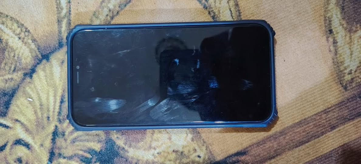 السلام عليكم اكس ار البيع بطاريه ٧١بس مي صرف الله شاهد الين بلاديه كله شغال فيس ايدي كله شغال ذاكره ٦٤بس ضهره مكسور السعر ١٤٠رقم ***********البكان بغداد بل مدينه صدر
