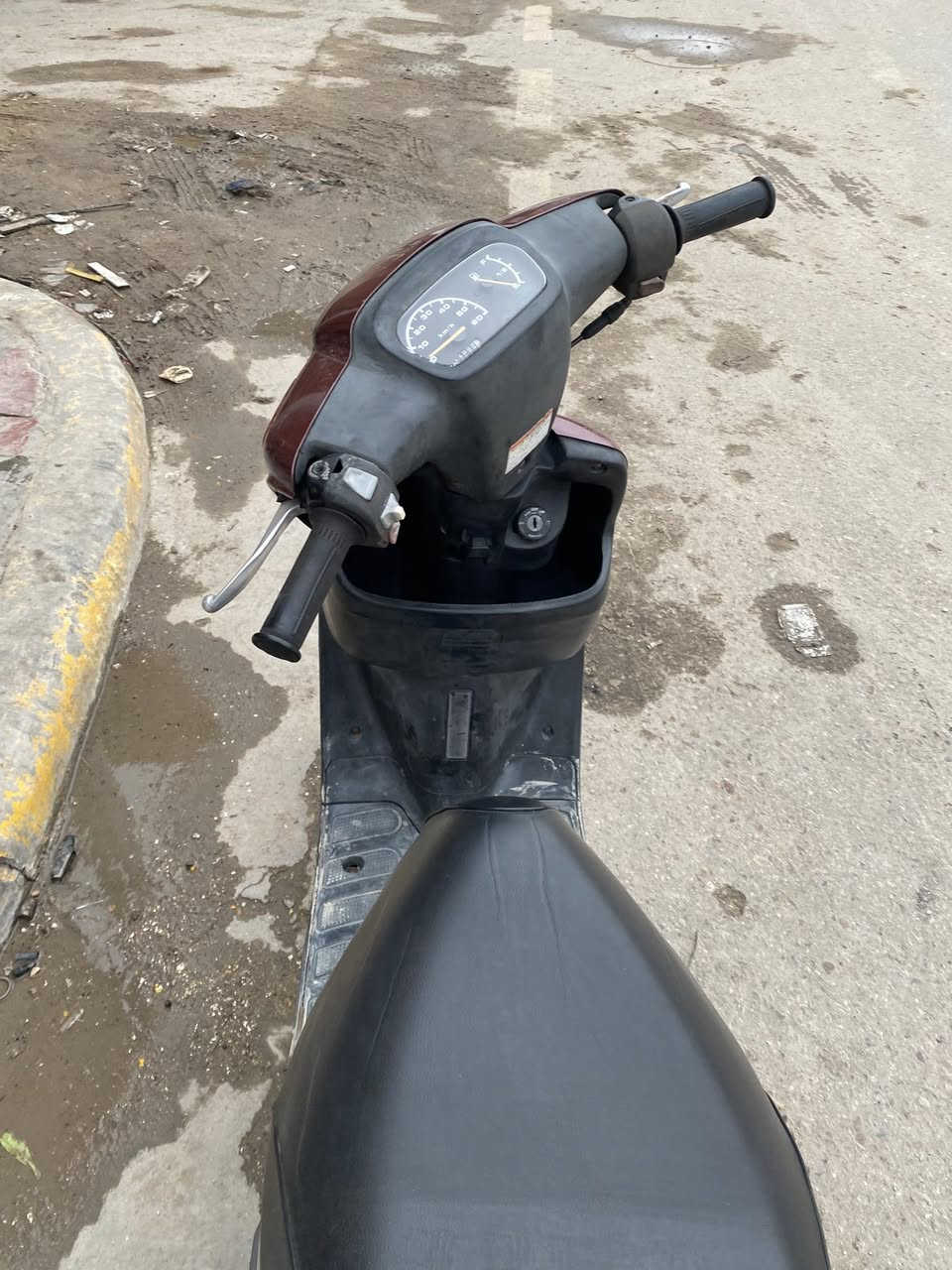 السلام عليكم بطه حاويه مديل99
كفاله مامفتووحه كلله بلاديه سعر 550بيهه مجال قليل 
العنوان كربلاء البوبياات ***********
