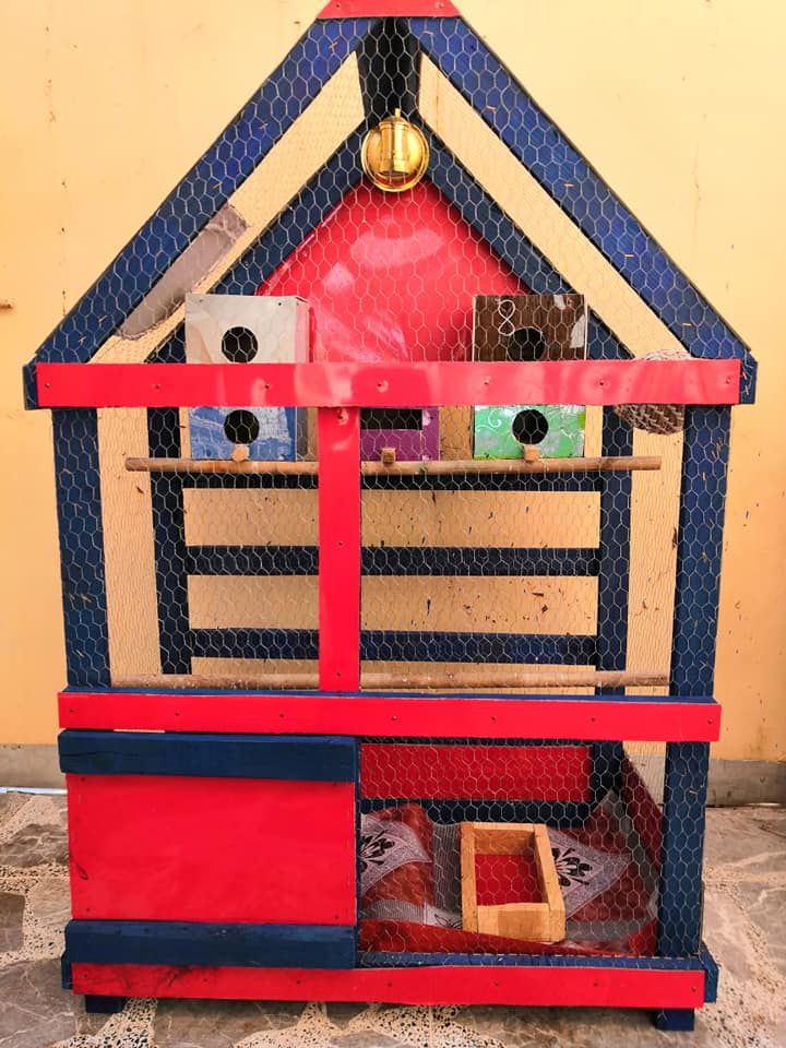 قفص ارتفاع ١٣٠س وعرض ٩٠س
يصلج لجميع طيور الزينه جاهز من كلشي
شغل درجه اوله متواجد ع الفيس


**إذا كنت صاحب هذا الإعلان وتريد حذفه لأي سبب، رجاءا أرسل رسالة إلى الدعم الفني**