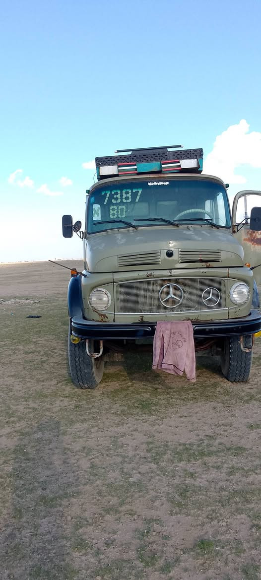 قجمه للبيع موديل 54 محرك 82 اكسن 81 كير 25 قماره بلاديه رقم انبار انكليزي مكان كربلاء السعر اتصل ع الرقم ***********/
***********
