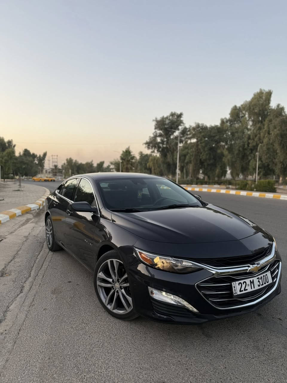 السلام عليكم شوفرليت ماليبو 2023 مواصفات LT فول حادث نص جاملغ وصندوق بدون دواخل بجم كبس بدون ايرباك رقم اربيل علما الرقم مو ويا السيارة انطي غير رقم اعتيادي مكاني كركوك سعر السياره 135 بي مجال بسيط ***********
