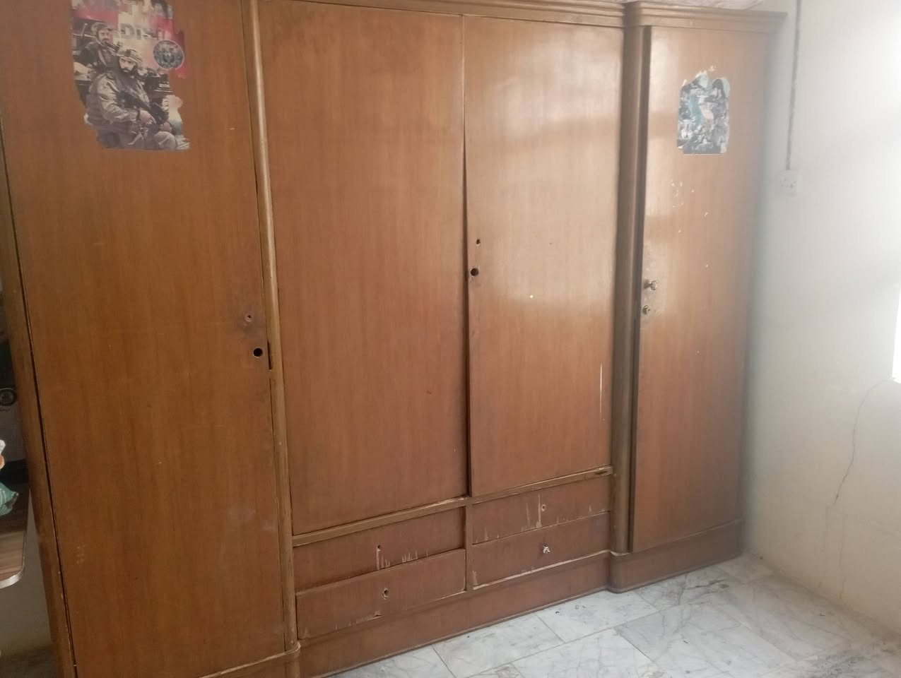 السلام عليكم كنتور للبيع سعره 100 وحنفيه أبو 3 خطوط وثكاله غسل 85 وبي مجال قليل عنوان كوفه شارع المعمل قرب مجمع المختار ***********
