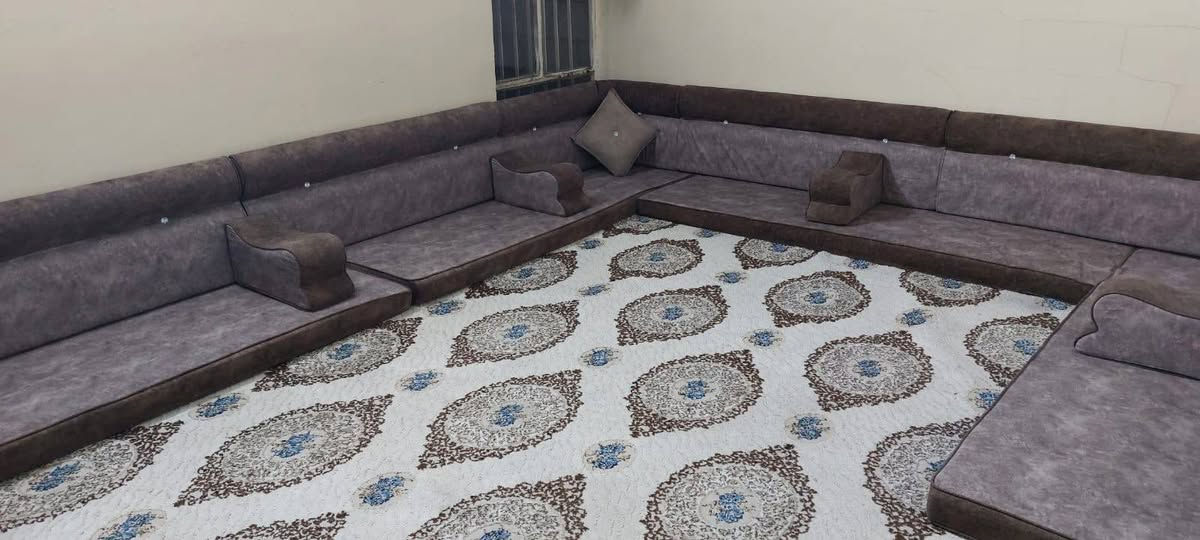 مد عربي مستعمل حيل نضيف بدون اي عيب سماكة ١٠ سم ضغط للبيع في اربيل تواصل واتس او خاص ***********
