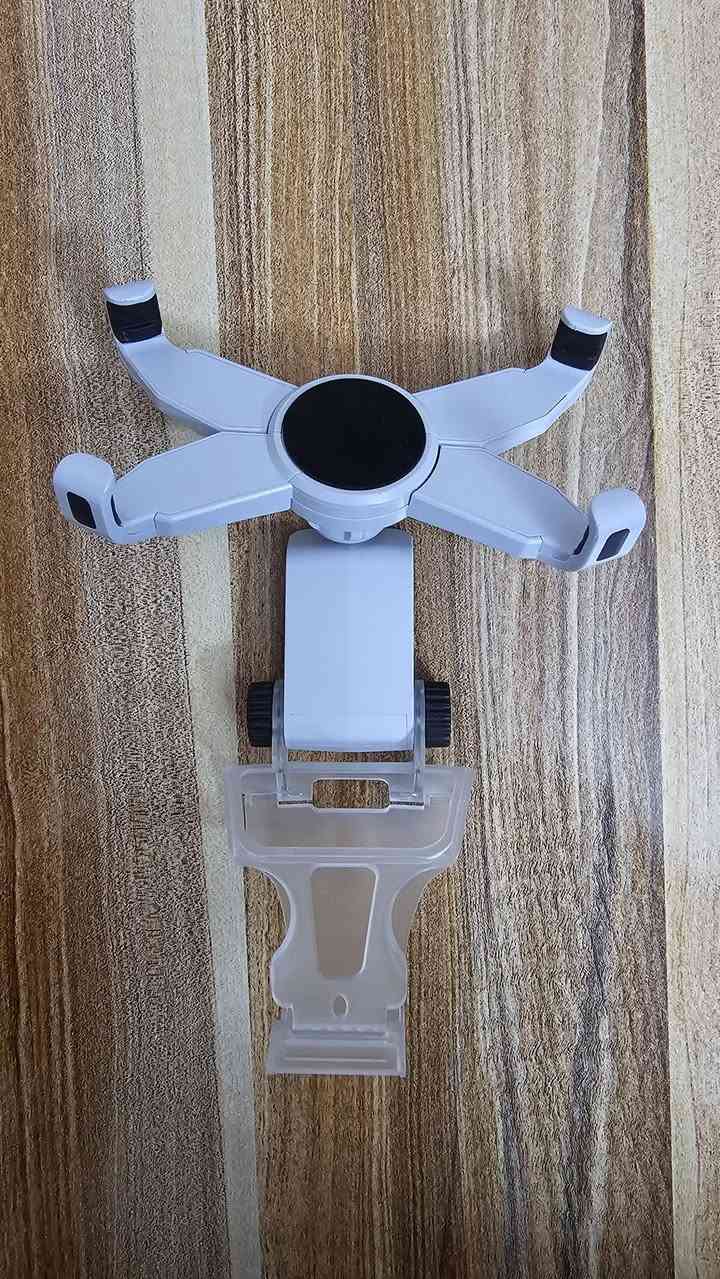 حامل موبايل ليد PS5 – من شركة Dobe الأصلية
خلي لعبك أسهل وارتب ويا هذا الحامل القابل للتعديل، يثبت موبايلك على ذراع PS5 بثبات قوي، مثالي لـ Remote Play والألعاب.
المميزات: 
📱 يناسب كل أنواع الموبايلات
🔁 زاوية قابلة للتعديل
🔒 تثبيت قوي بدون اهتزاز
⚙️ تركيب سهل وسريع
رايده ب15
مكاني علي الصالح مقابيل الطوبجي
هاتف ***********
