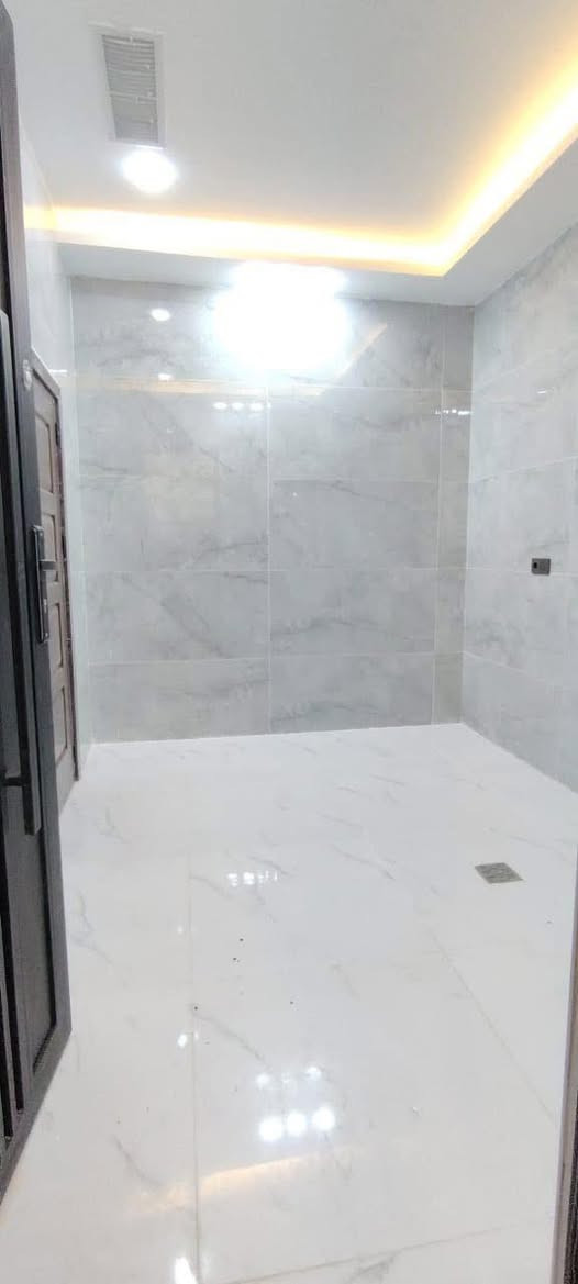 #عروض_مكتب_دعاء_الخير_للعقارات 🏡

للبيع للبيع 

دار في حي الصديق خلف مرطبات البحرين مساحة 

 100م واجهه 10م  الواجهه گرانيت وحلان  تسليم فوري نظام سپالت 

دكتات كامرات عاكسه 

طابق الأول غرفة نوم هول استقبال مطبخ سيراميك 60*120  

كراج  خدمات صحيه ايضا 60*120 السيراميك 

طابق الثاني ثلاث غرف نوم وهول وخدمات صحيه وبيتونه وسطح كاشي 

للأستفسار ع السعر وباقي التفاصيل الأتصال بل ارقام التاليه

***********
***********
***********
***********

كما يمكنكم مراجعة مكتب دعاء الخير لتجارة العقارات والمقاولات  

نستقبل كافة العروضات بمختلف المساحات السكني والتجاري

للاستفسار  مراجعة المكتب حي الصديق بداية سائدين البحرين 
 
قرب مدرسة النبلاء الاهلية او 

الاتصال 📞

***********

***********

***********

***********
