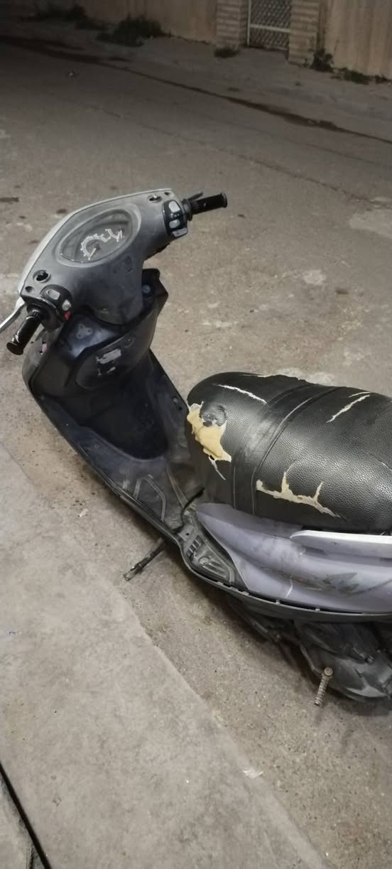 سلام عليكم ورحمة الله وبركاتة اخواني عندي هاي دراجه ماكس ثعلب 140الدراجه شغاله وخير من الله نقصه باتري وكفر امامي ولباقي كله شغال هندر واحد والله مراوس او بيع هاذا رقمي ***********متواجد علا كل المواقع تواصل
