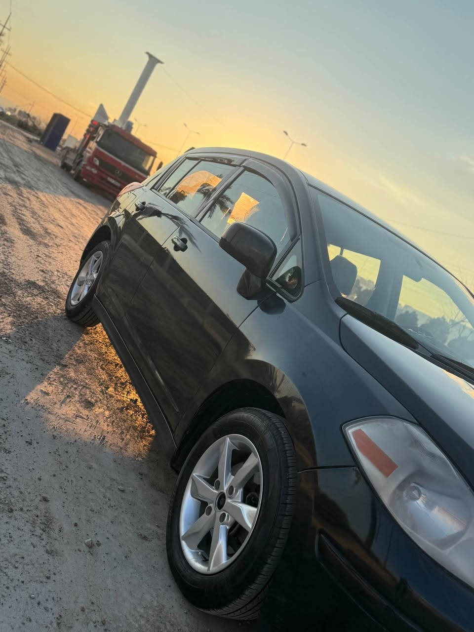 ڤێرسا 2012 سەیارەکە سێ پارچەی بۆیاخە بێ ناو بێ داخلی سەنەوی نوێیە  گێڕو مەکینە بەشەرت  ٤تایەی تازەی لەژێرە  
ڕەقەم /*********** سحر٨٨گەڵا السليمانية, العراق
