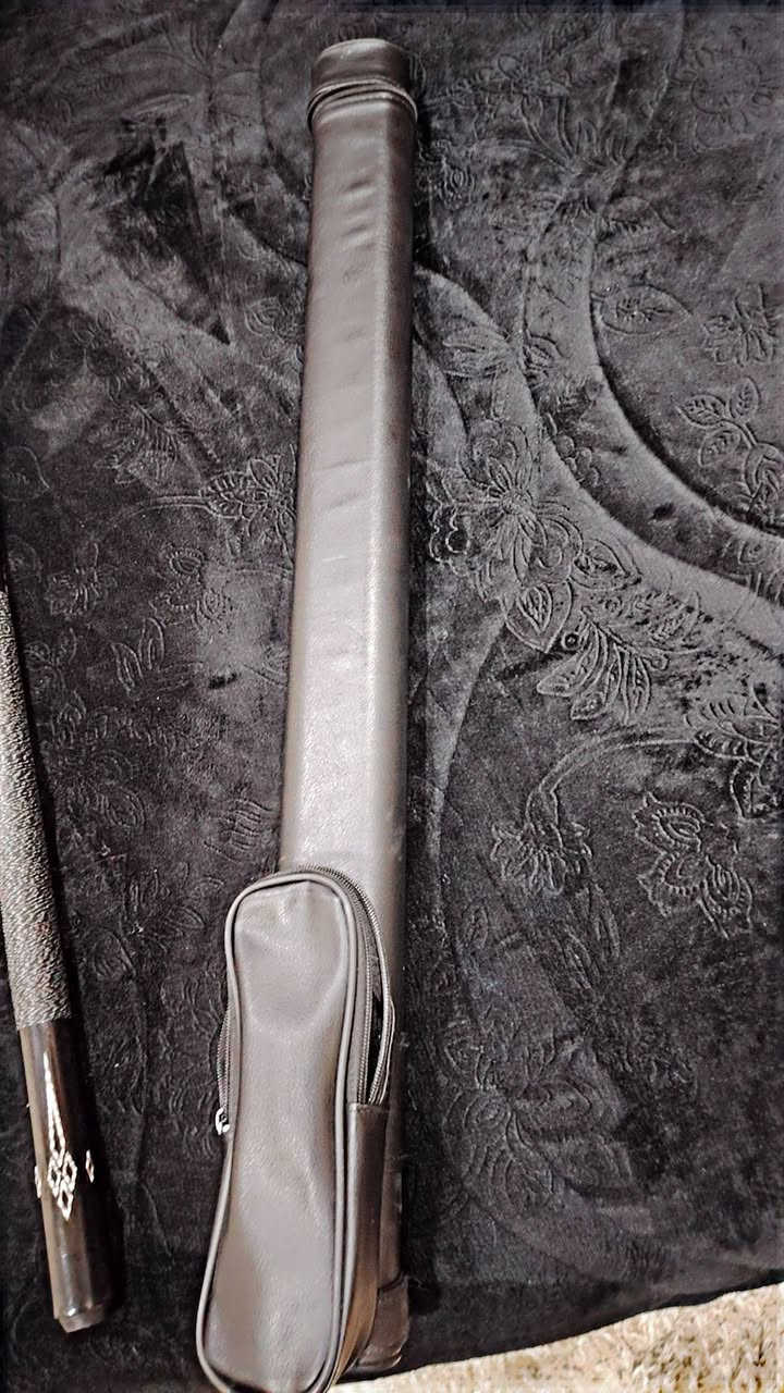 سلام عليكم اخوان كيوب كاربون للبيع جديد ونضيف ويه جنطه و 2جوك ما بي عواج مثل مموضح بصوره شي حلو وراقي تبه جديده سعره 60 وبي مجال للطيبين مكاني كركوك وعندي توصيل محافظات


**إذا كنت صاحب هذا الإعلان وتريد حذفه لأي سبب، رجاءا أرسل رسالة إلى الدعم الفني**