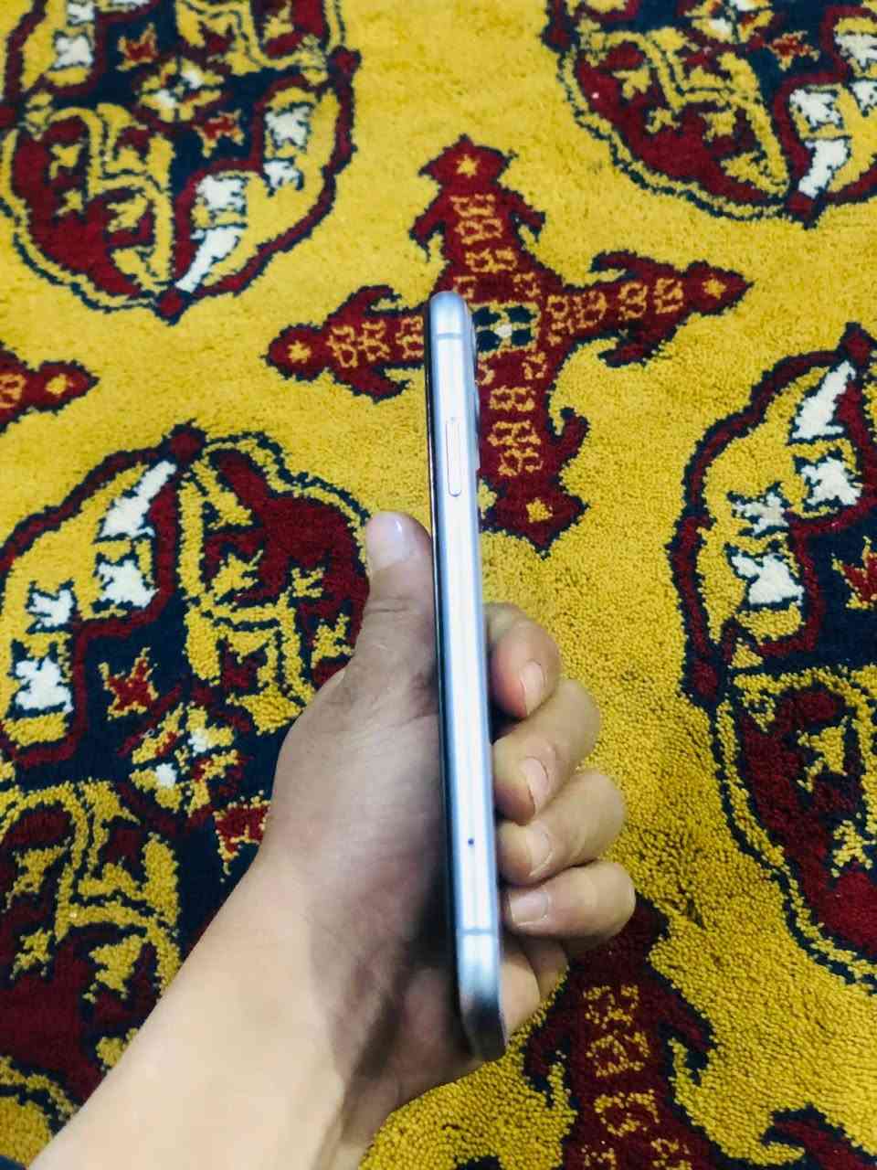 سلام عليكم ❤️  
ايفون 11عادي للبيع🔥🔥.

لون بنفسجي مميز💜

الذاكرة الجهاز 128 جيجا ⚜️.

نسبه البطاريه74‎%‎.

   ماسترAAA اصلي 💜.

نموذج M.
***********
