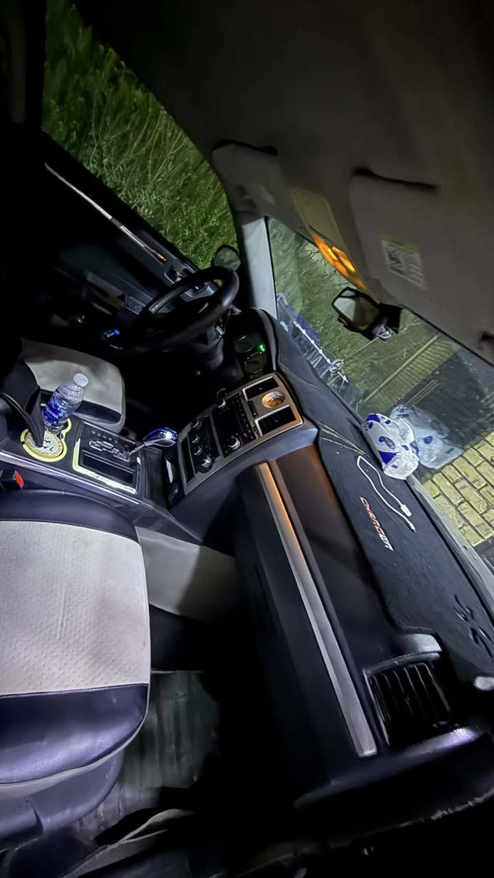 2010 محرك 3500سياره جاهزه للاخير تدفئه تبريد محرك وكير شرط مال حاويه كهربائيات فول داخل مدوشم والگاعيه حداديه فول تراي وين ميعجبك رقم دولي اربيل سعر 120 ت.***********
