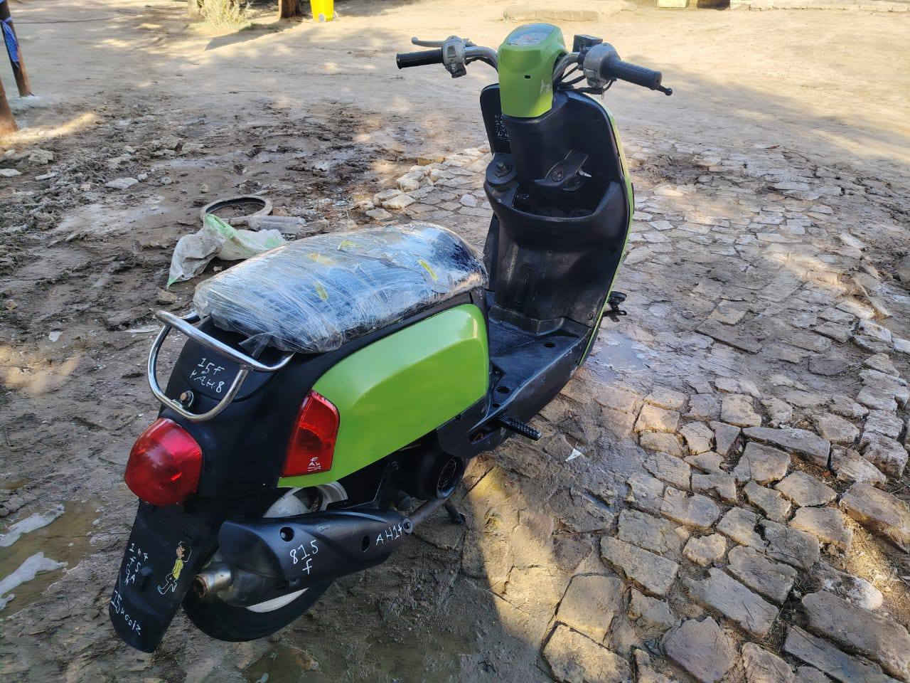 السلام عليكم ماكس بوليس للبيع دراجه نضيفه كلش سلف شغال هندر كرهبايت شغاله هورن  لايت زنون صارنصه رياضي دراجه حلوه ونضيفه مفتوحه مره وحده مكان الدراجه الديوانية قضاءالحمزه الشرقي ***********
