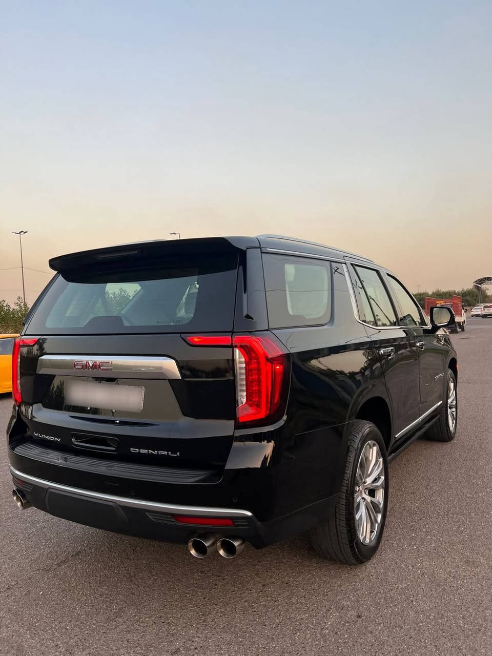 السلام عليكم
جمسي دينالي 2024 وكالة المنصور 
كفاله عامة من الدبل كود والبارد والصبغ 
ماشيه 6000 كيلو السيارة جديدة جداً وبحالة الوكالة 
السيارة رقم بغداد تحويل شوكت ميعجبك 
سعرهه 665$ 
مكان السيارة بغداد البلديات 
رقمي ***********
