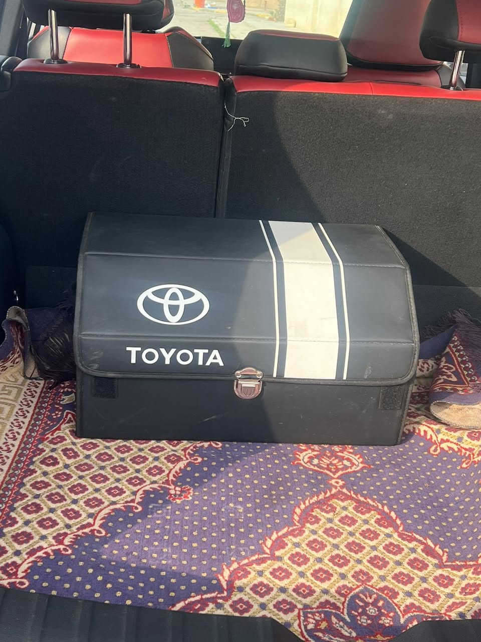 السلام عليكم
كورلا كروس 2024 هايبرد

ماشي 5000 km 

فتحة
كشنات جلد احمر كهرباء

بصمة تشغيل

كاميرا خلفية

رادار قيادة

مكفول من كلشي

رقم بغداد باسمي  السيارة 

السعر 190)

العنوان بغداد الزعفرانيه
***********
