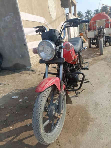 السلام عليكم شباب دراجه للبيع اوراق وكيلهة موجود تترقم راعيهة موجود 2019 نوعهة كاي واي نفس الي فصورة كهربائيه كلة جديد محرك مال ستوتة ممانعة البصره الهارثة دراجة مال شغل خير من اللة السعر 850 وبيهة مجال وهذا رقمي ***********
